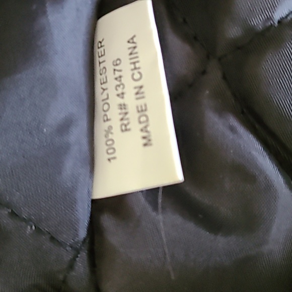 Hat - Picture 2 of 4